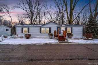 5325 Van Orden Lot 124 Webberville, MI 48892