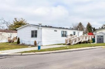 799 Oak Street Fowlerville, MI 48836