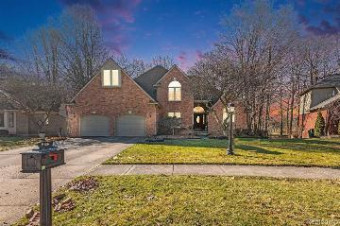 38277 River Park Drive Sterling Heights, MI 48313