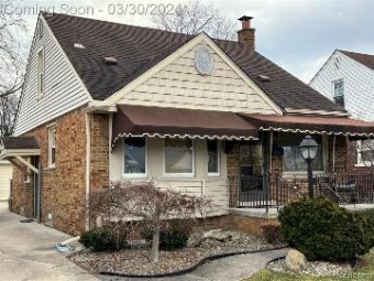 21032 Frazho Street Saint Clair Shores, MI 48081