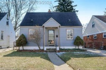 34551 Elm Street Wayne, MI 48184