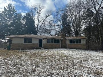 21080 24 Mile Road Macomb, MI 48042