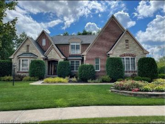 50595 Glades Court E Novi, MI 48374