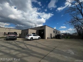 34100 Kelly Road Clinton Township, MI 48035