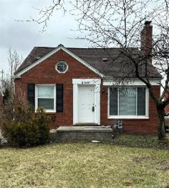 20656 Beaufait Street Harper Woods, MI 48225