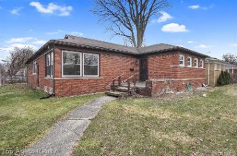 24380 Gardner Street Oak Park, MI 48237