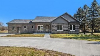 13342 Grafton Road Carleton, MI 48117