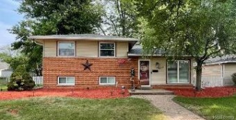 33449 Pardo Street Garden City, MI 48135