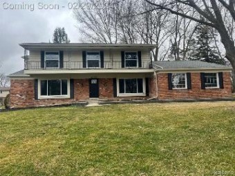 30935 Perrys Crossing Farmington Hills, MI 48331