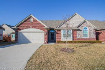 17621 Conifer Court Macomb, MI 48042