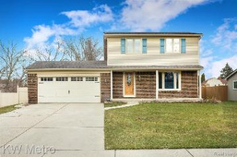 2878 Burgess Hill Drive Waterford, MI 48329