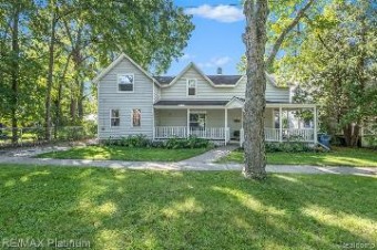 505 North Street Holly, MI 48442