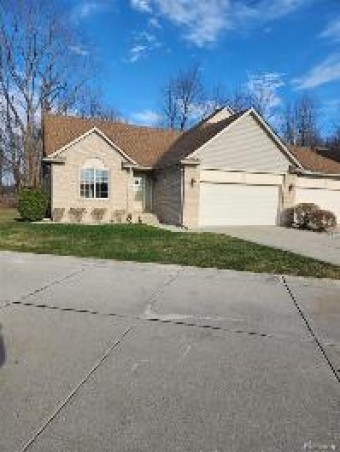 50850 Raintree Circle Chesterfield Township, MI 48047