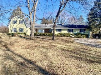 475 Rustic Hills Road Holly, MI 48442