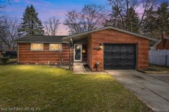 22066 Ontaga Street Farmington Hills, MI 48336