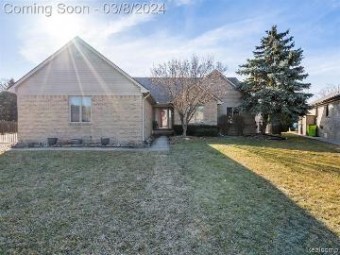 33217 Opus Ct Sterling Heights, MI 48312