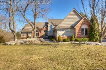 4414 Creekview Drive Howell, MI 48843