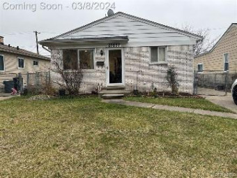 27457 Groveland Street Madison Heights, MI 48071