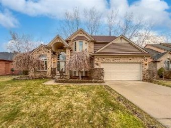 31219 Grayson Drive Chesterfield Township, MI 48051