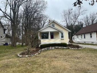 36042 Glenwood Road Westland, MI 48186