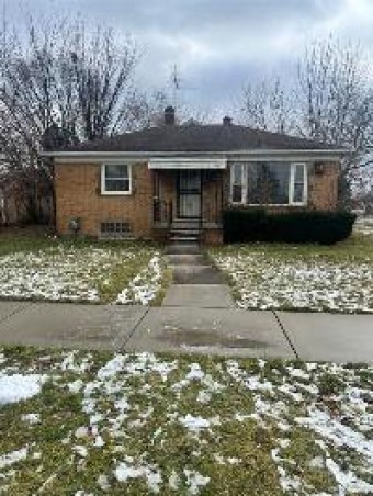 11700 Kenmoor Street Detroit, MI 48205