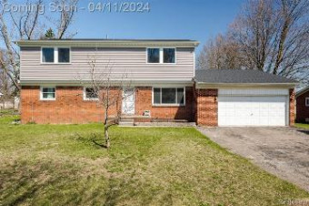 5265 Helene Avenue Shelby Township, MI 48316