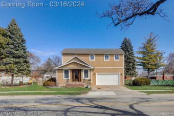 22709 E 13 Mile Road Saint Clair Shores, MI 48082