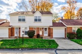 28056 Maple Forest Boulevard E Harrison Township, MI 48045