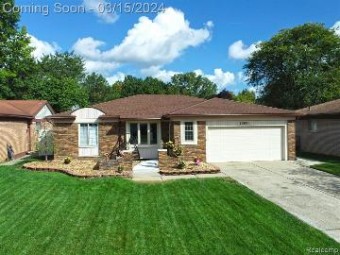 15601 Stockton Drive Clinton Township, MI 48038