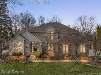 27147 Winchester Court Farmington Hills, MI 48331