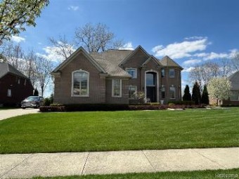 52873 Florence Drive Shelby Township, MI 48315