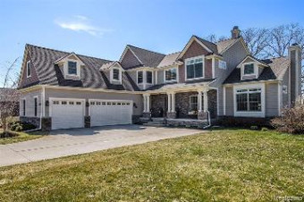 224 W Auburn Trail Brighton, MI 48114