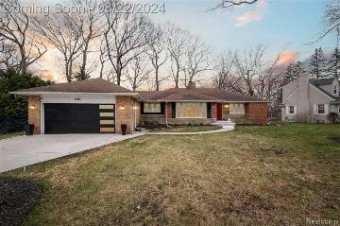 450 Eileen Drive Bloomfield Hills, MI 48302