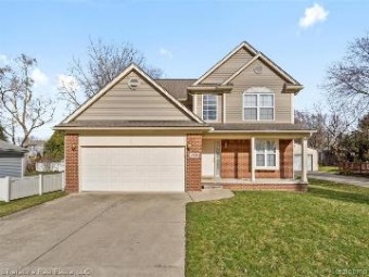 3759 Alida Avenue Rochester Hills, MI 48309