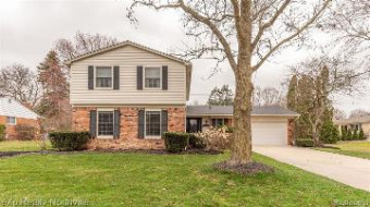 42224 Sunnydale Lane Northville, MI 48168