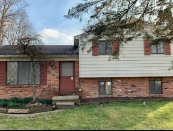 8107 Marshalsea Street Commerce Township, MI 48382