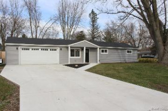 4760 Independence Drive Clarkston, MI 48346