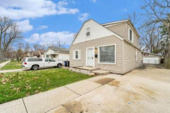 18620 Norborne Redford, MI 48240