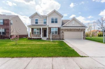 49665 Cranbrook Drive Macomb, MI 48044