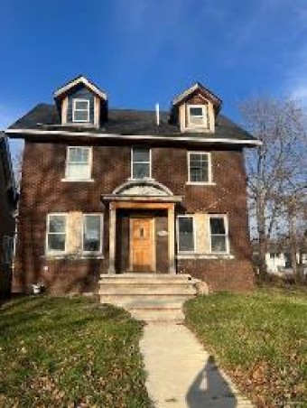 598 Lakewood Street Detroit, MI 48215