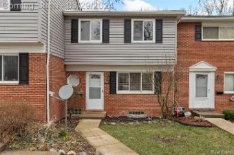 3071 Elstead Street Auburn Hills, MI 48326