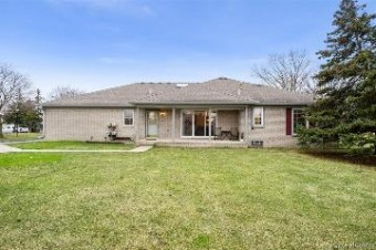 48525 Hudson Bay Shelby Township, MI 48315