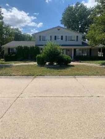 39503 Twenlow Drive Clinton Township, MI 48038