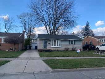 31064 Geraldine Street Westland, MI 48185