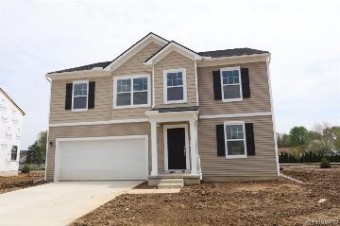 54470 Heron Circle Chesterfield Township, MI 48047