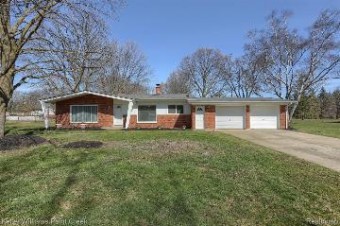 8881 Houghton Drive Sterling Heights, MI 48314