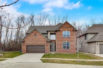 1567 N Lake Drive Troy, MI 48083