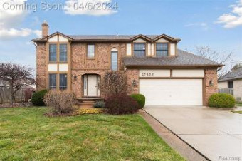 41226 Marjoran Drive Sterling Heights, MI 48314