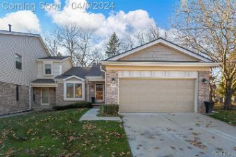 657 Woodside Drive Milford, MI 48381