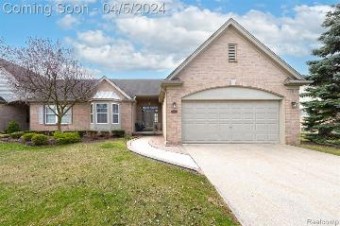 17190 Stone Drive Clinton Township, MI 48038